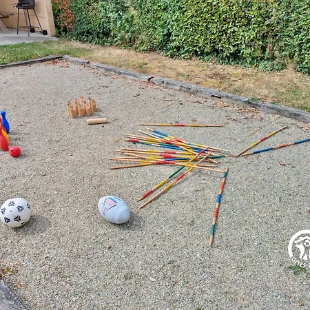 La Rose Tremiere, 6 Personnes Holiday home *