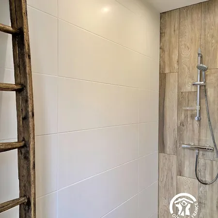 Holiday home La Rose Tremiere, 6 Personnes