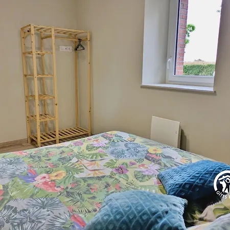 La Rose Tremiere, 6 Personnes