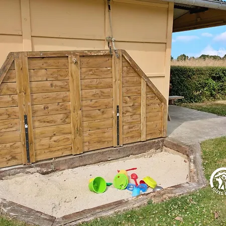 La Rose Tremiere, 6 Personnes