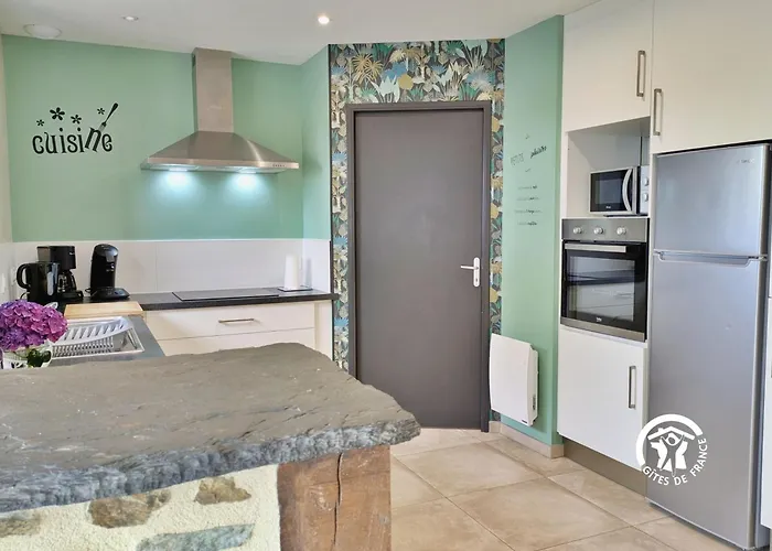 Ferienhaus La Rose Tremiere, 6 Personnes *